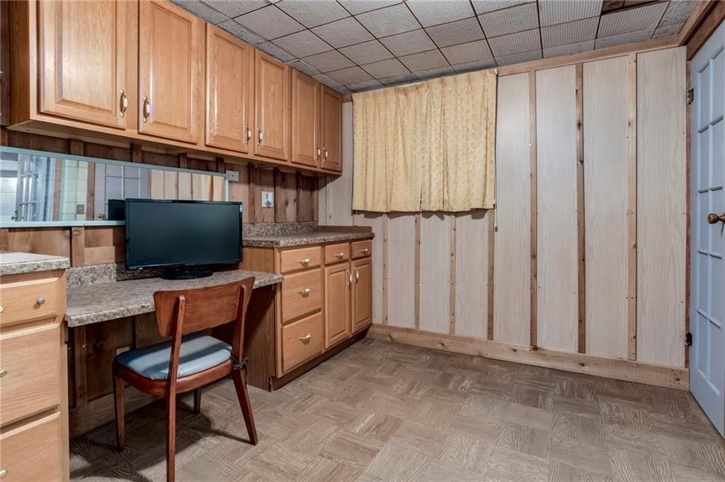 Photo 29 of 36 - 226 N 78th Street