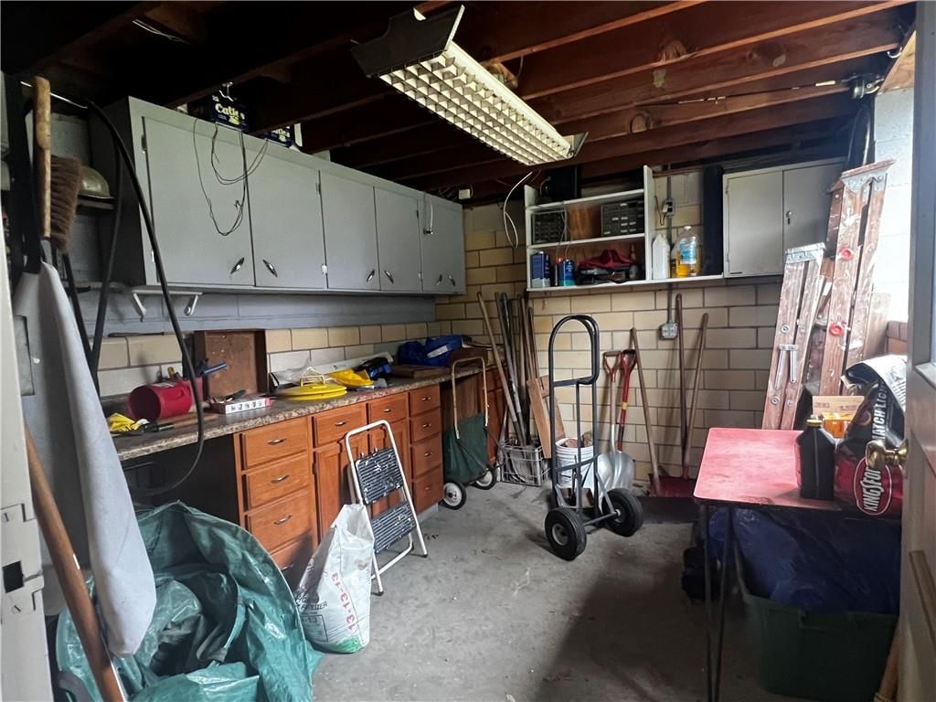 Photo 31 of 36 - 226 N 78th Street