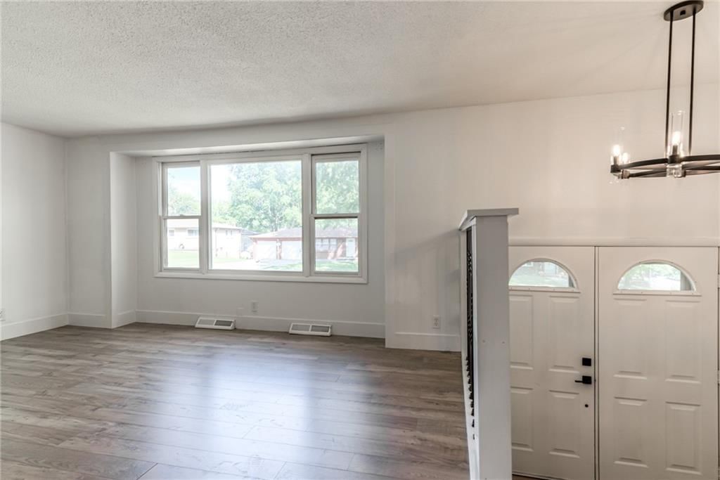 5018 NW Huonker Road — photo 3