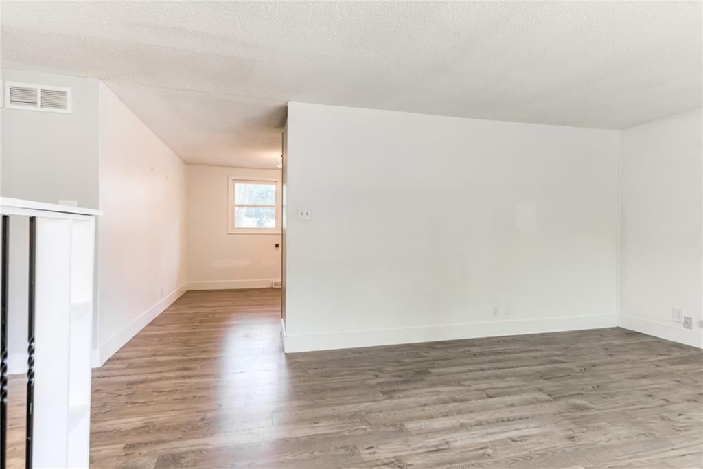 5018 NW Huonker Road — photo 5