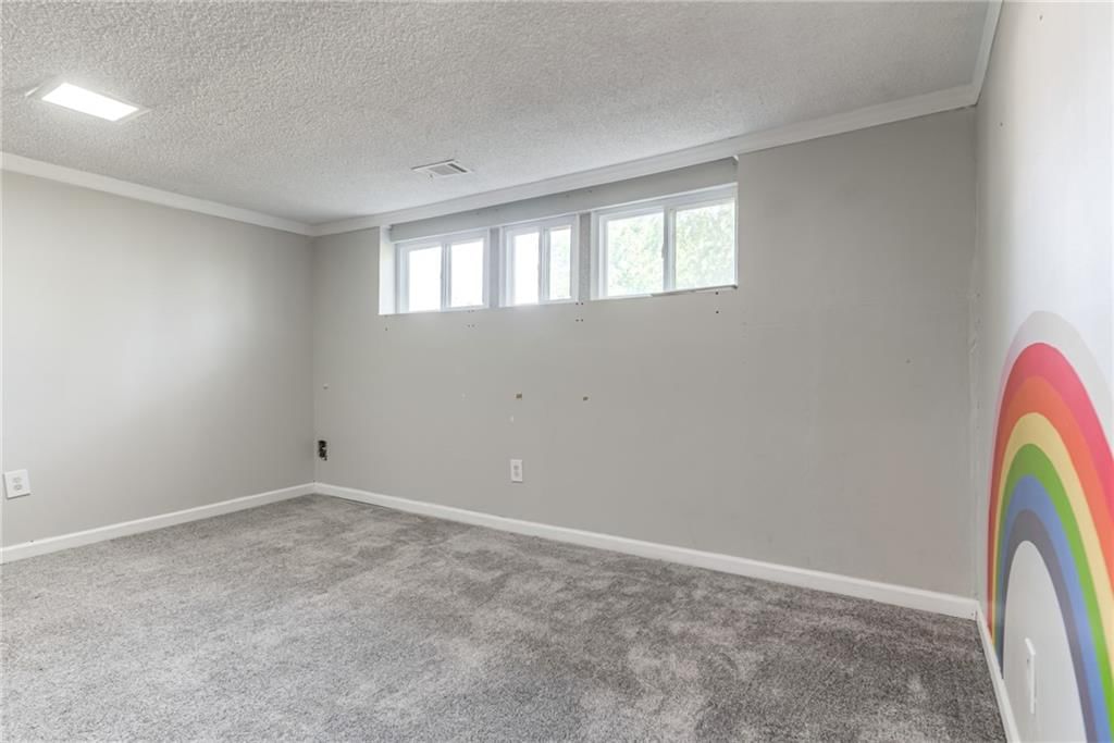 5018 NW Huonker Road — photo 22