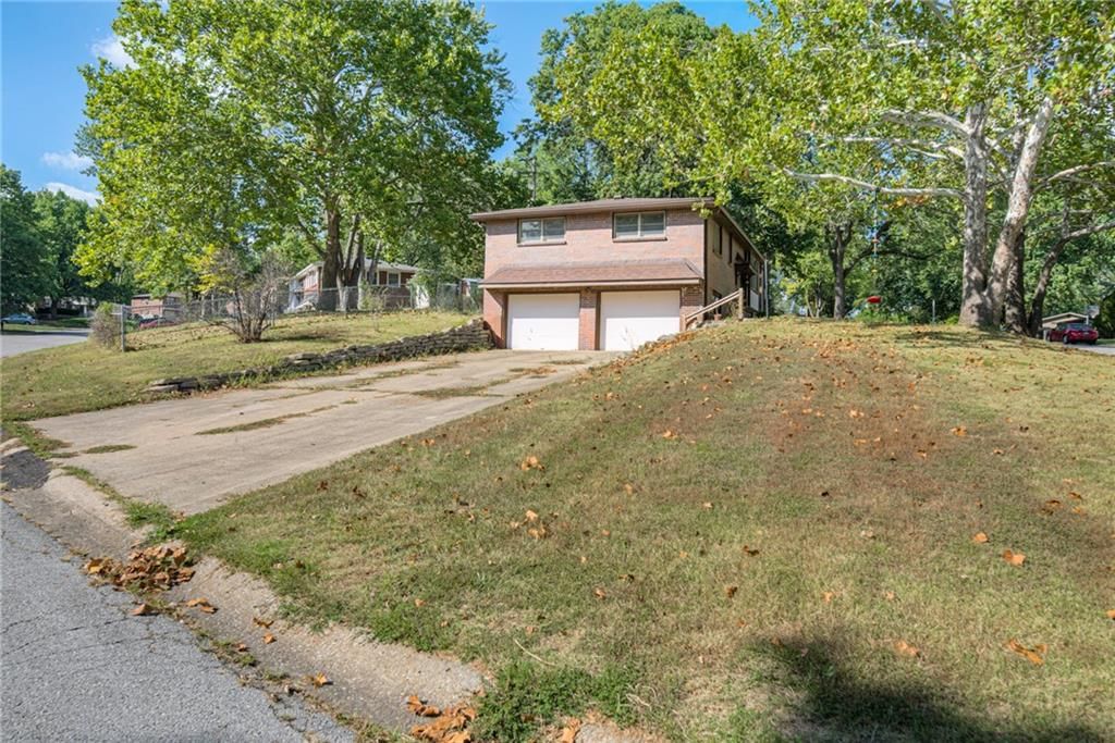 5018 NW Huonker Road — photo 32