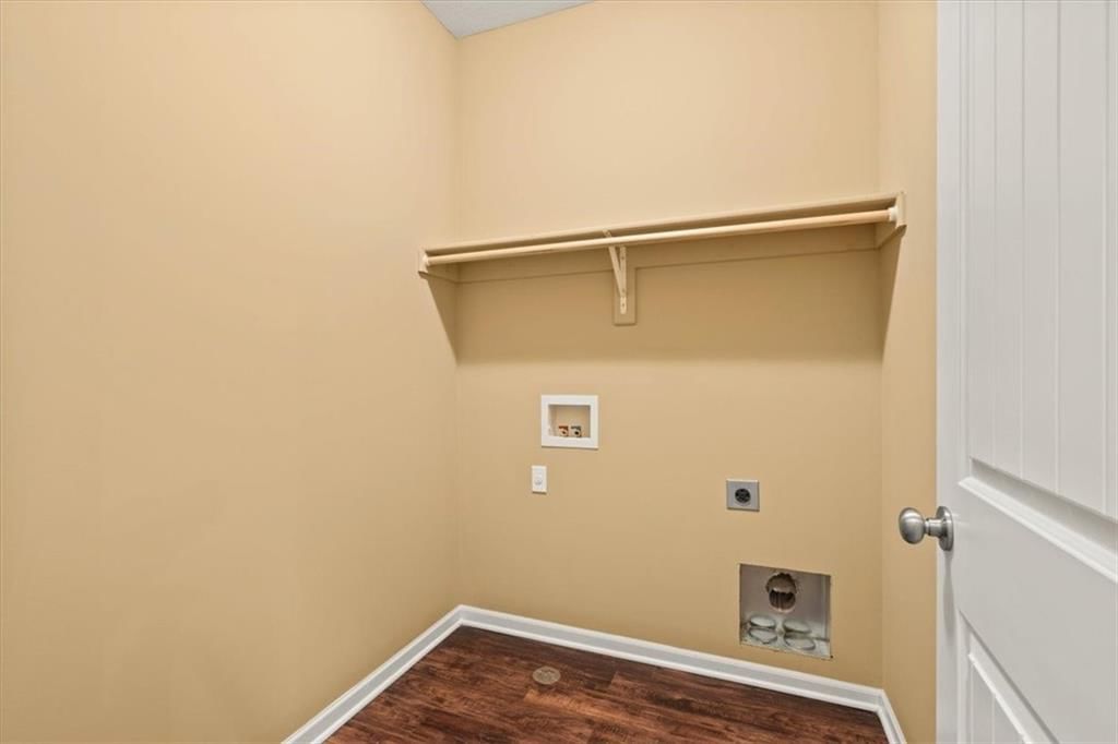 Photo 19 of 30 - 14163 S Landon Street