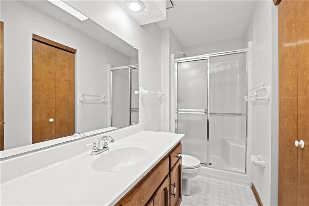 Photo 16 of 31 - 301 NW 80th Street