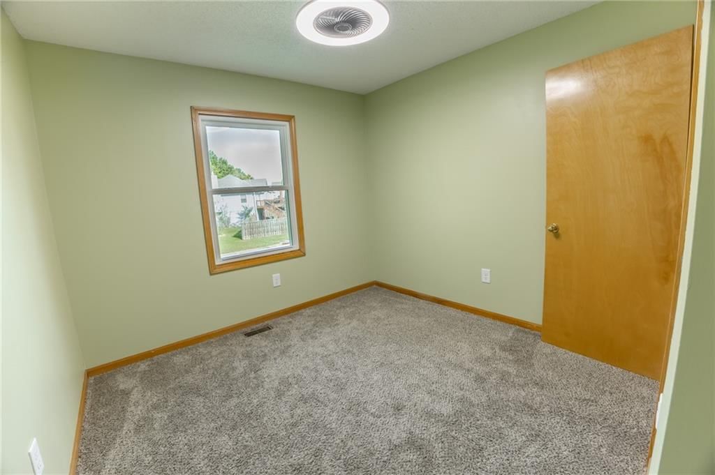 8844 Golden Lane — photo 20