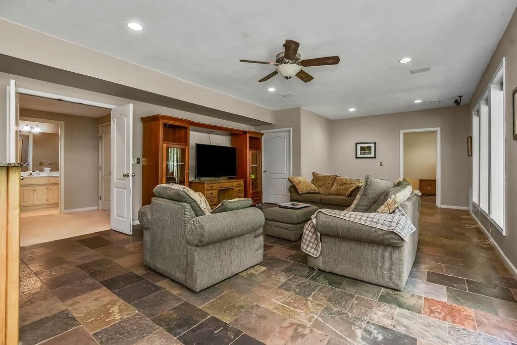 14602 Grant Lane — photo 38
