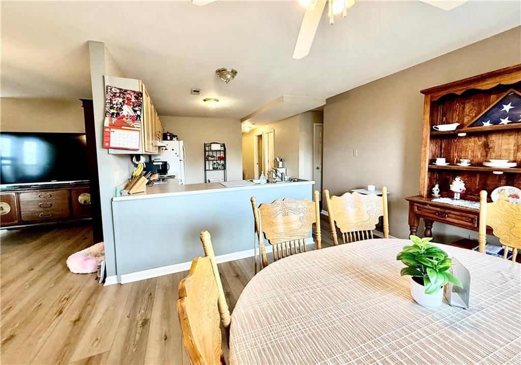 11855 Wood Oak Avenue — photo 7