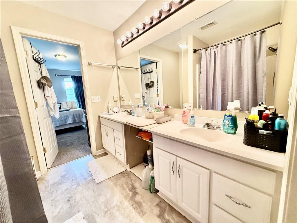 11855 Wood Oak Avenue — photo 13