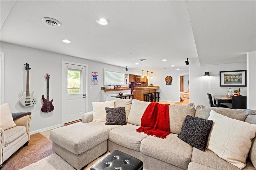 15914 W 160th Terrace — photo 31