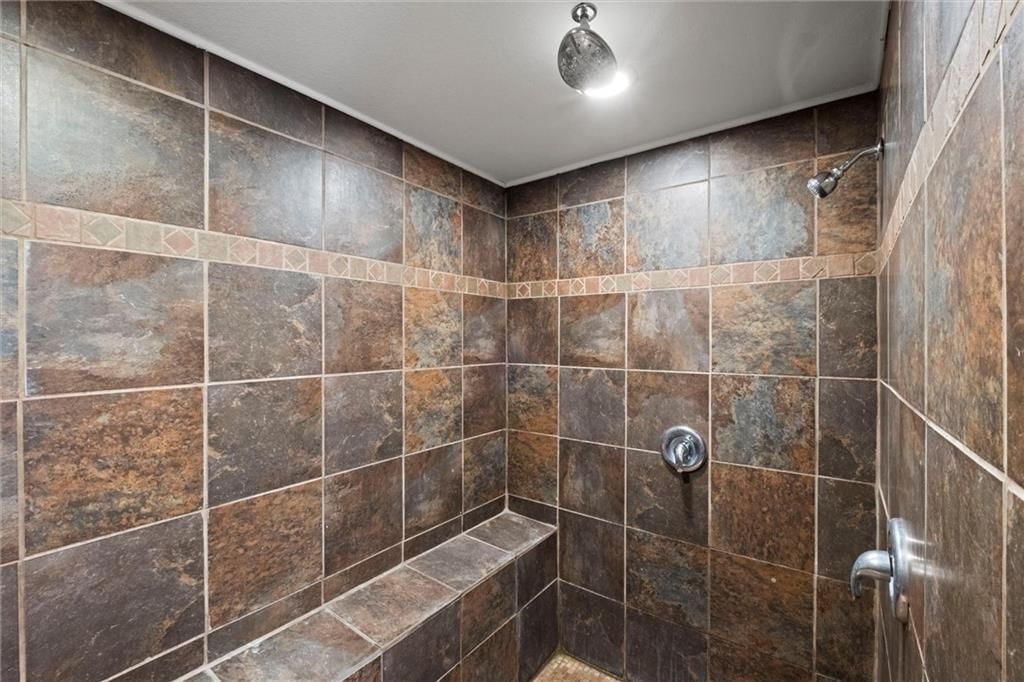 15914 W 160th Terrace — photo 35