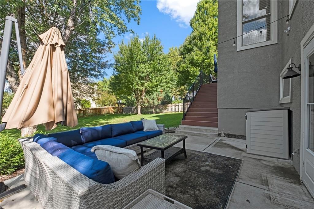 15914 W 160th Terrace — photo 37