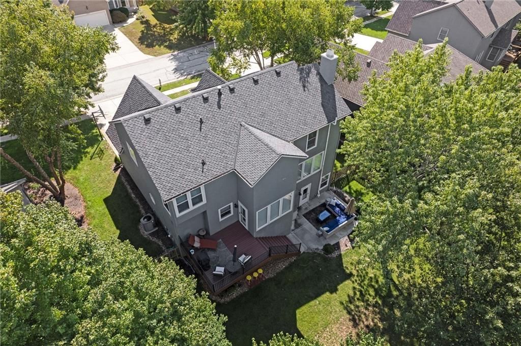 15914 W 160th Terrace — photo 44