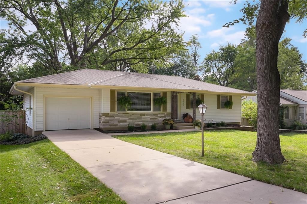 6711 Appleton Avenue, Raytown, MO