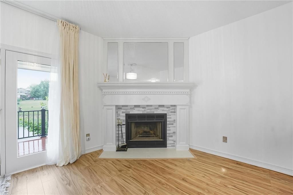 8218 NW Bradford Court — photo 9