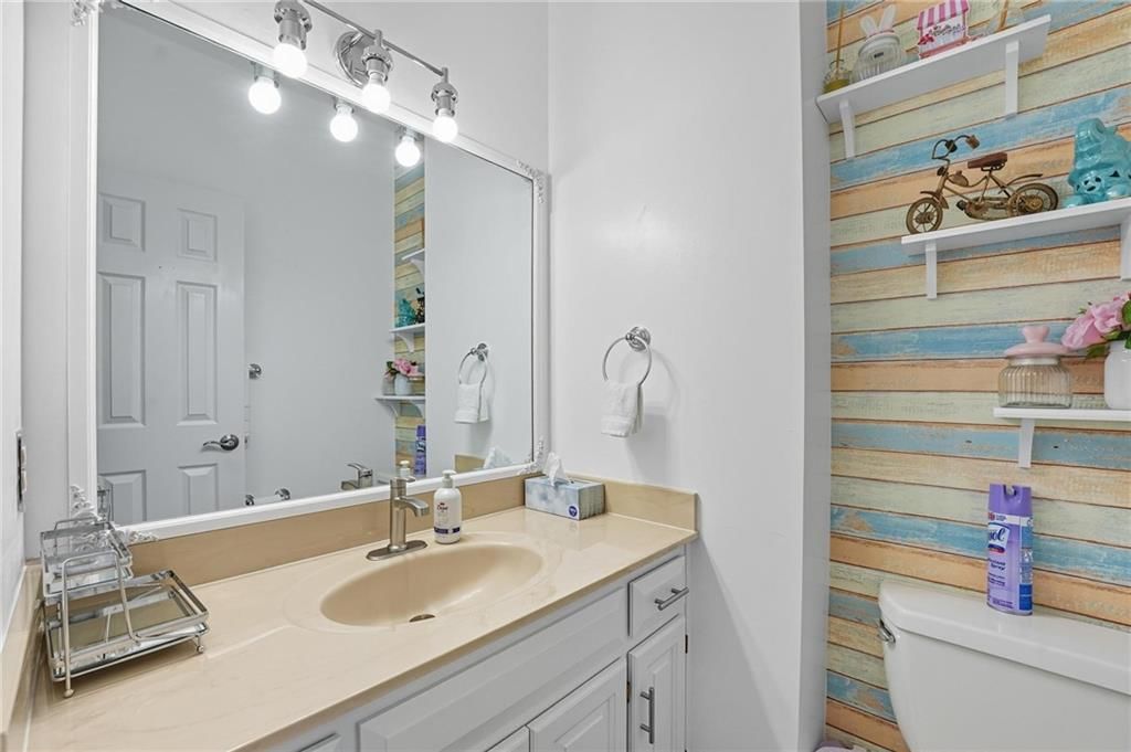 8218 NW Bradford Court — photo 14