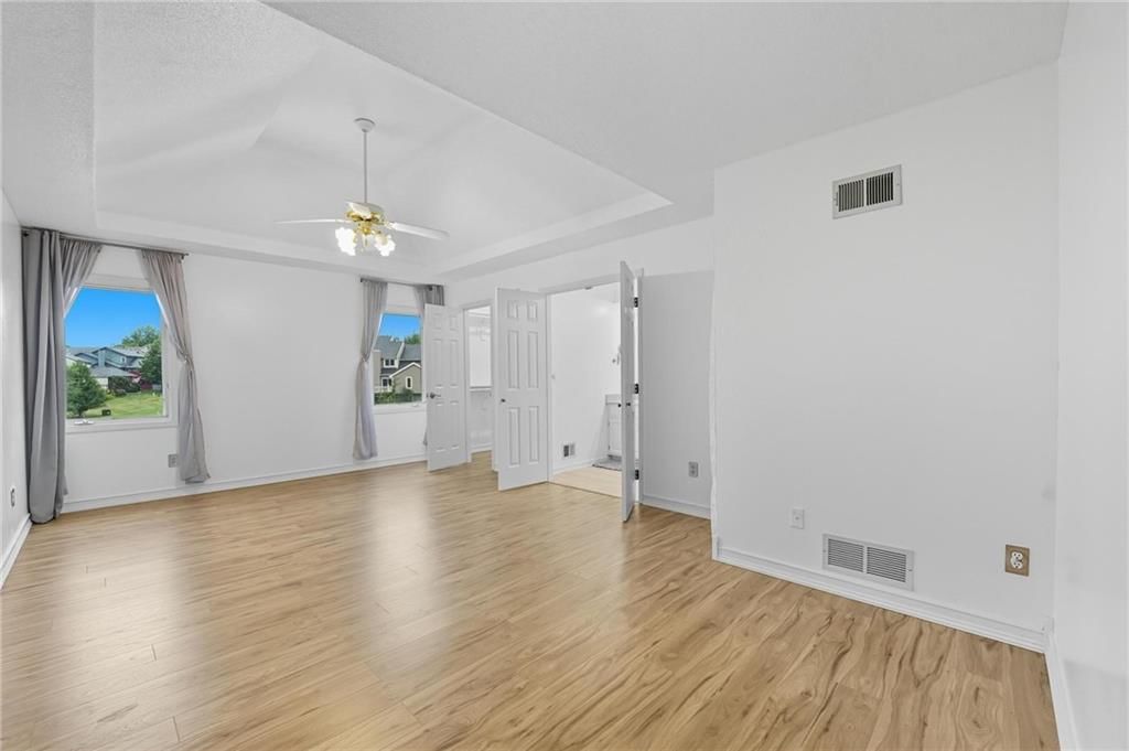 8218 NW Bradford Court — photo 24