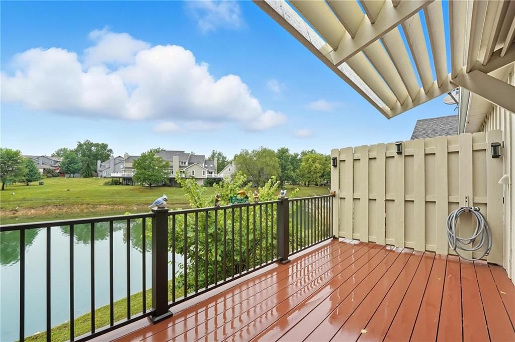8218 NW Bradford Court — photo 30