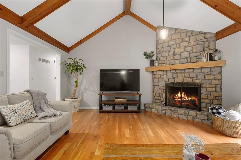 4005 NE Channel Drive — photo 8