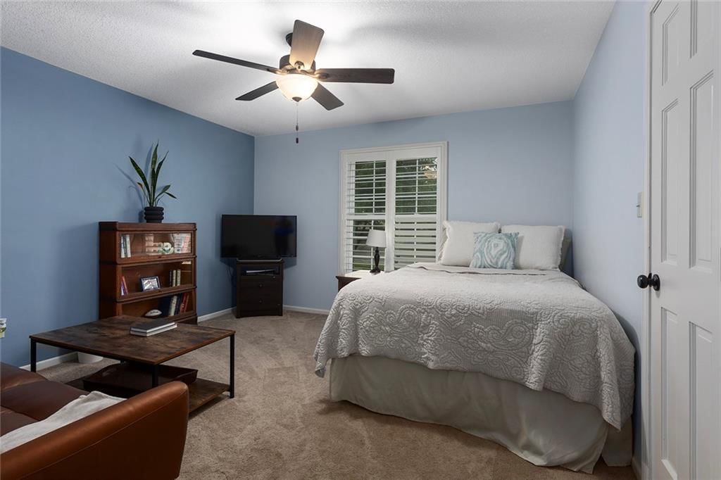 4005 NE Channel Drive — photo 32