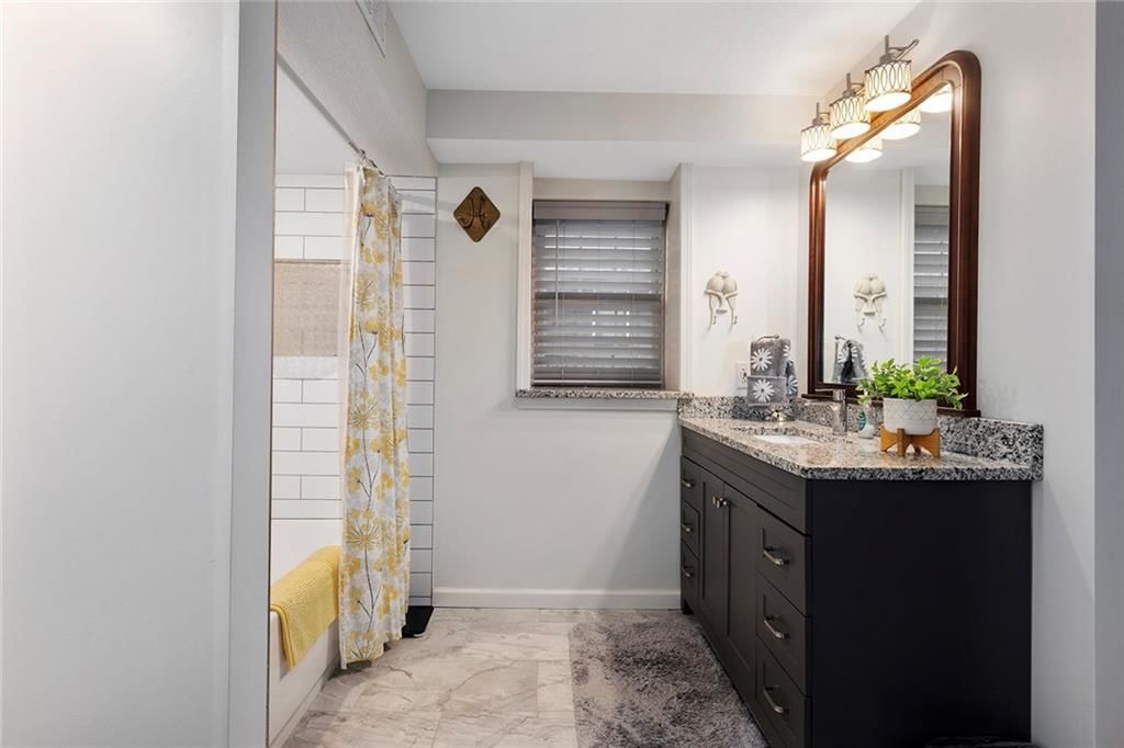 4005 NE Channel Drive — photo 56