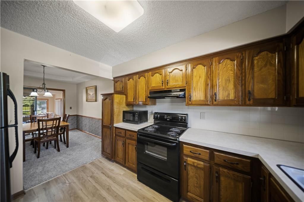 1236 NE Florence Avenue — photo 11