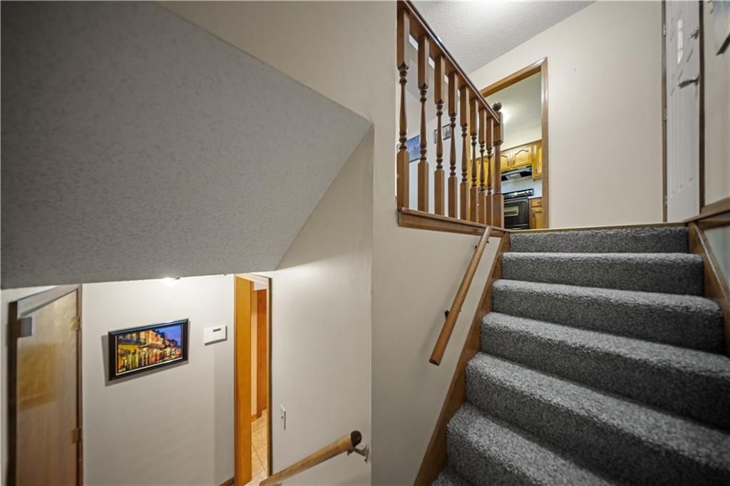 1236 NE Florence Avenue — photo 25