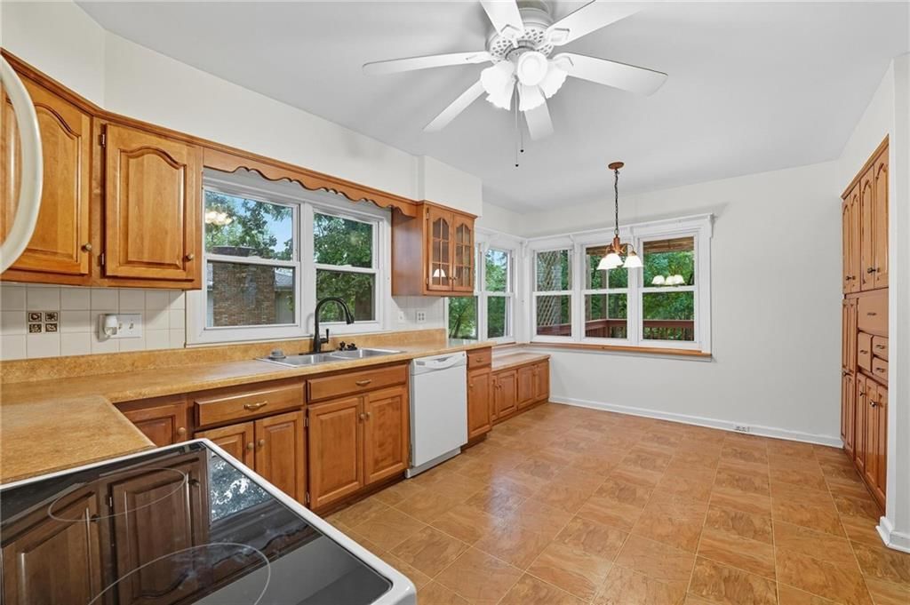 4952 N Brighton Avenue — photo 16
