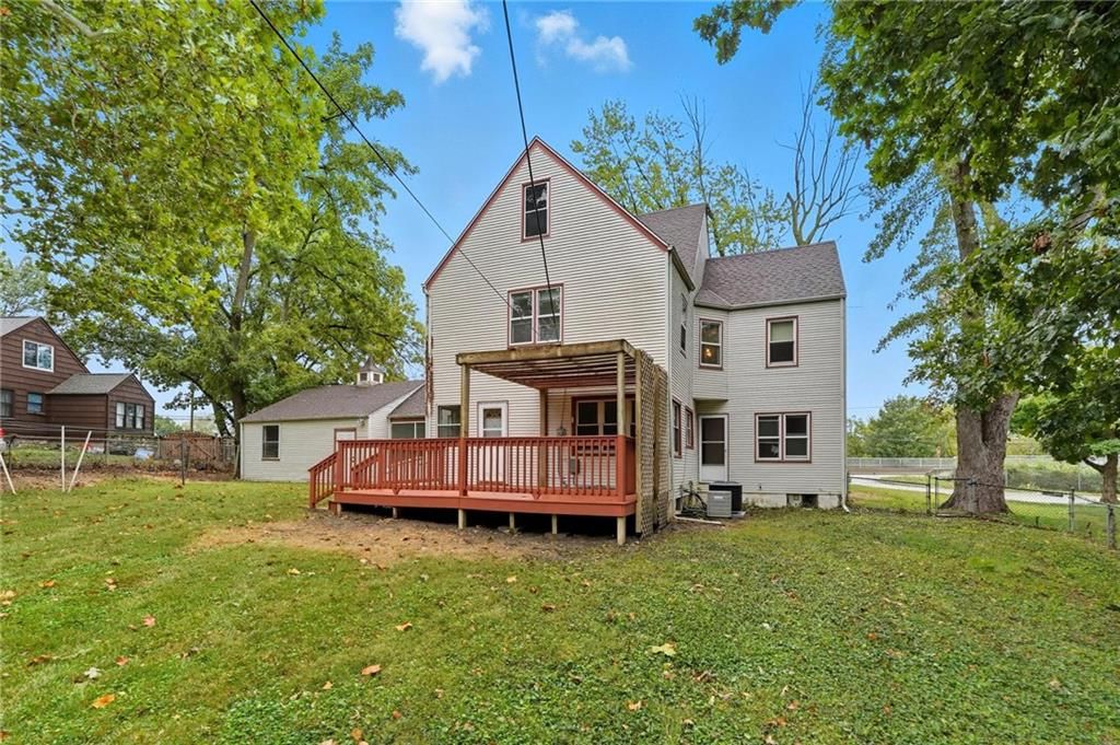 4952 N Brighton Avenue — photo 50