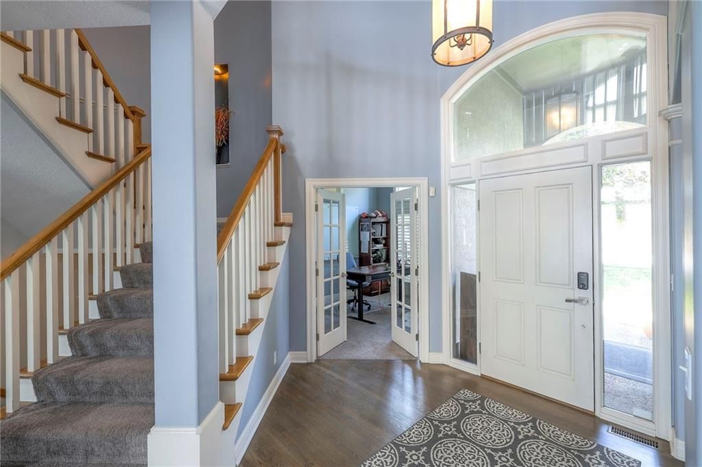 Photo 6 of 98 - 26455 W 110th Street