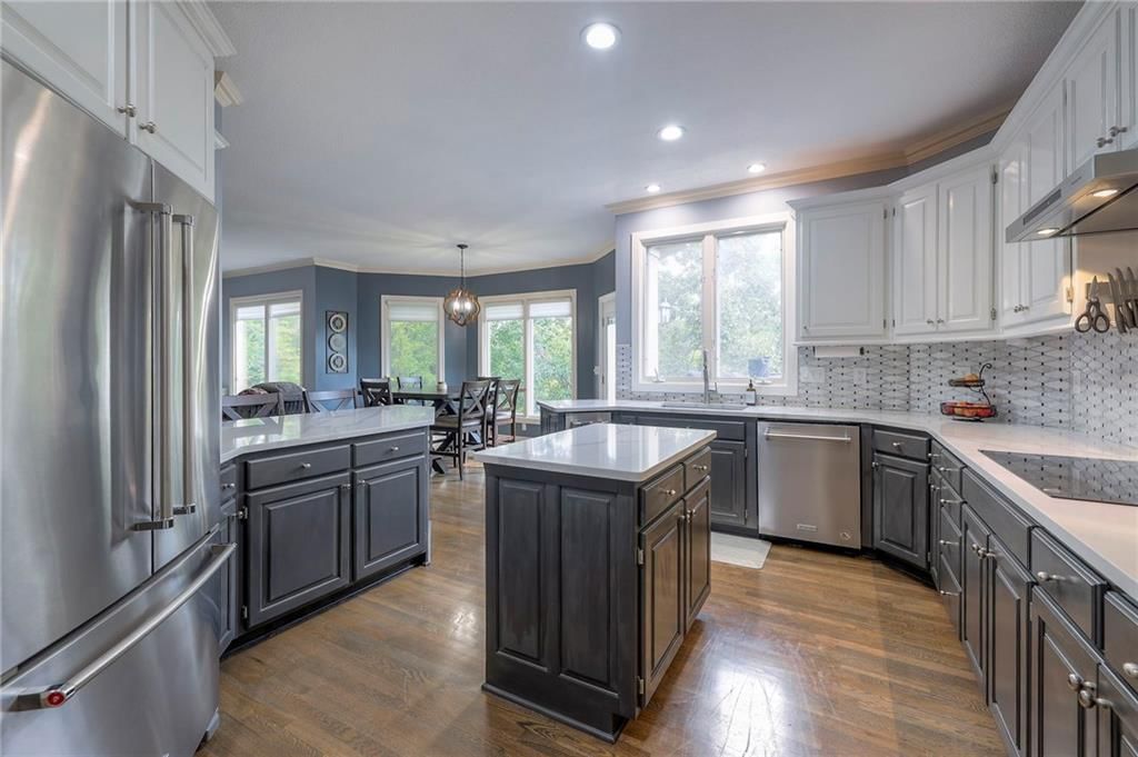 Photo 22 of 98 - 26455 W 110th Street