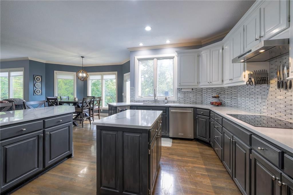 Photo 23 of 98 - 26455 W 110th Street