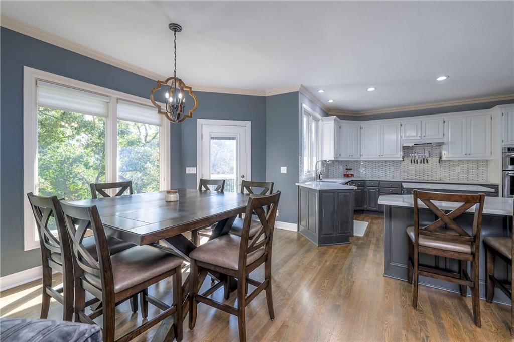 Photo 31 of 98 - 26455 W 110th Street