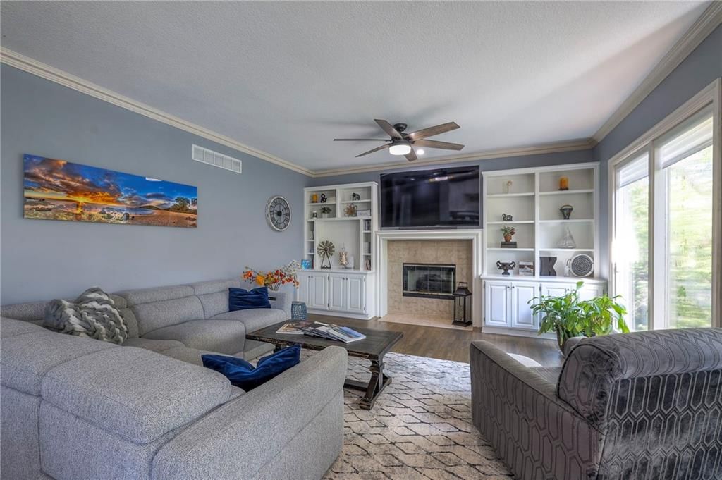 Photo 32 of 98 - 26455 W 110th Street