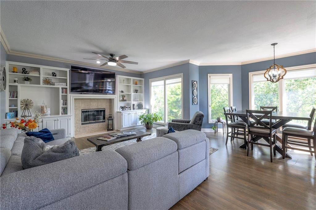Photo 33 of 98 - 26455 W 110th Street