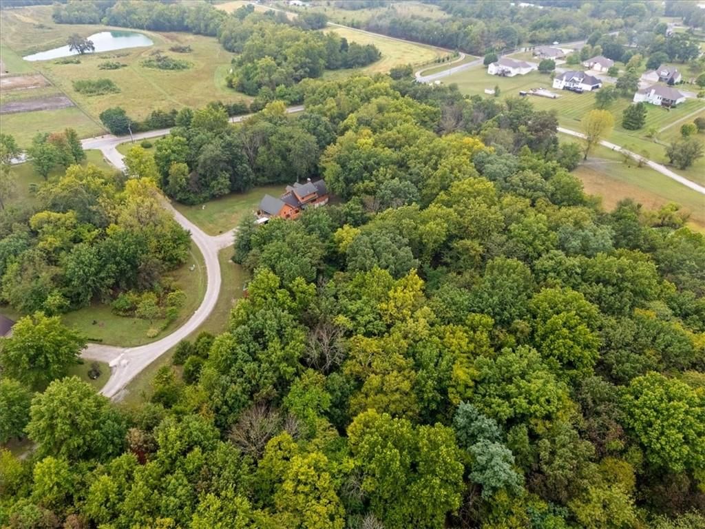 17806 Red Bud Circle — photo 38