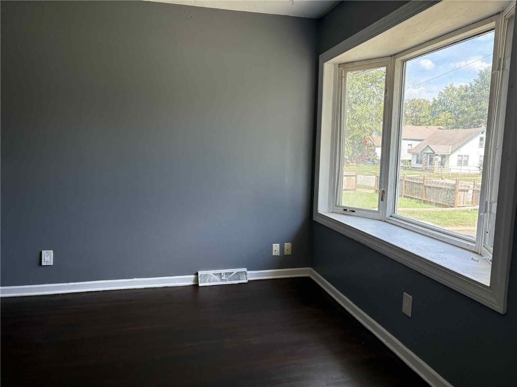 7040 Agnes Avenue — photo 4