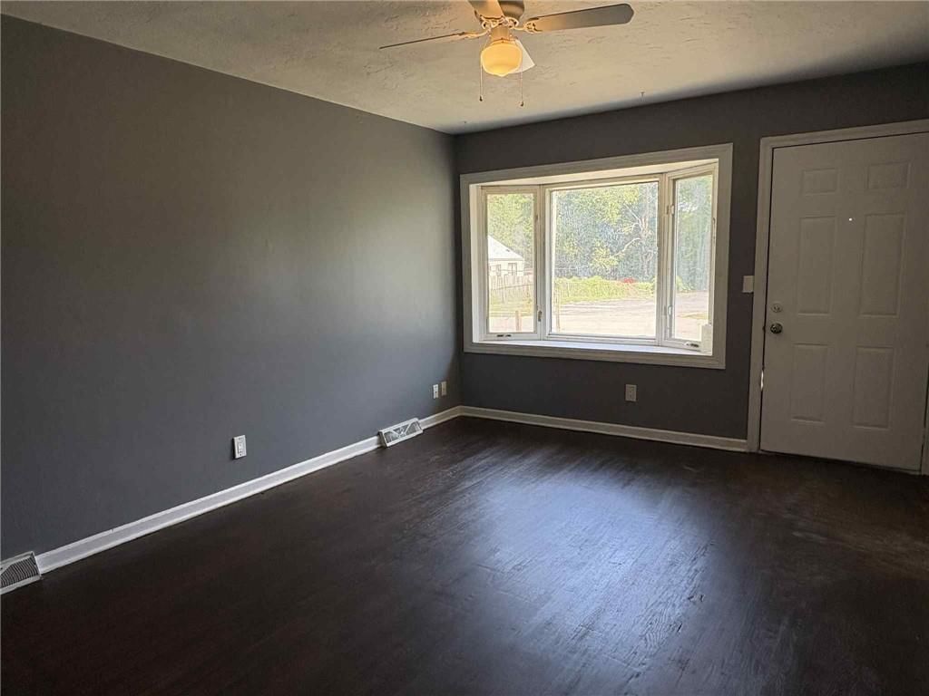 7040 Agnes Avenue — photo 5