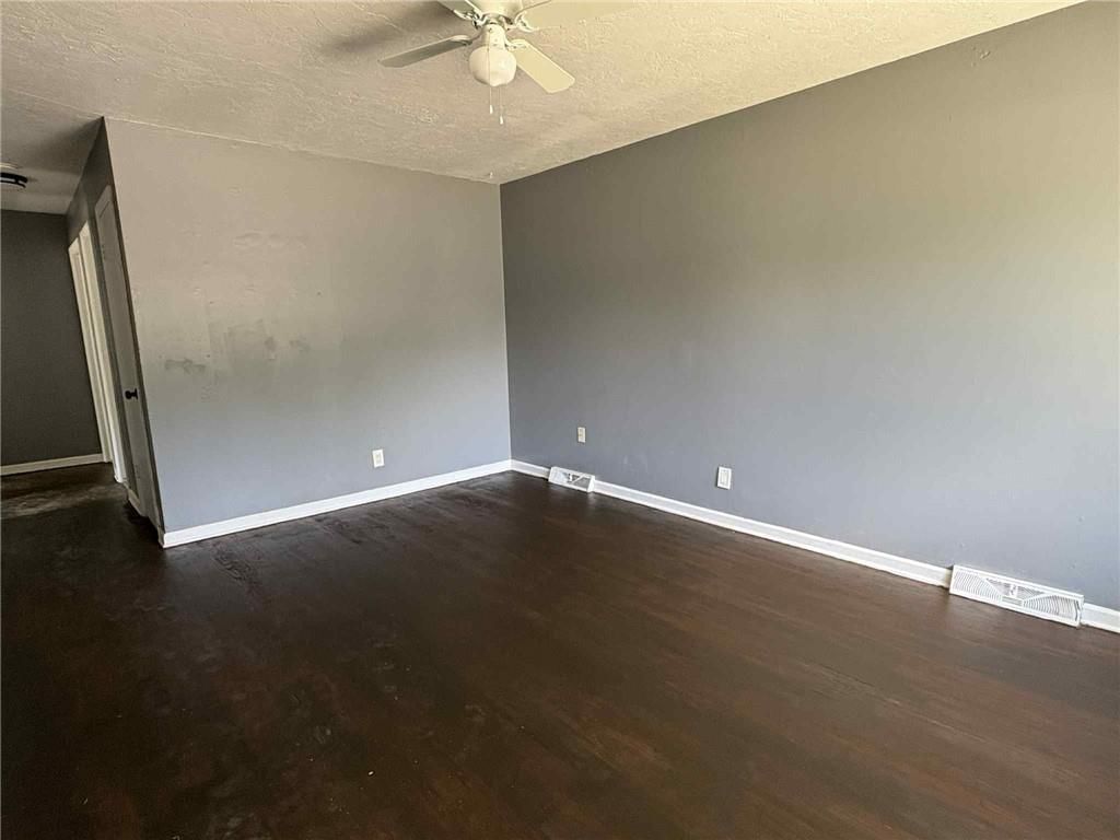 7040 Agnes Avenue — photo 6