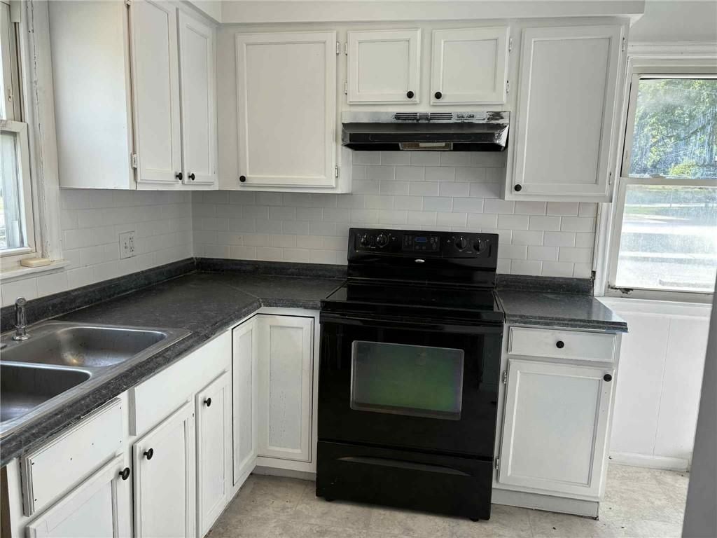 7040 Agnes Avenue — photo 9