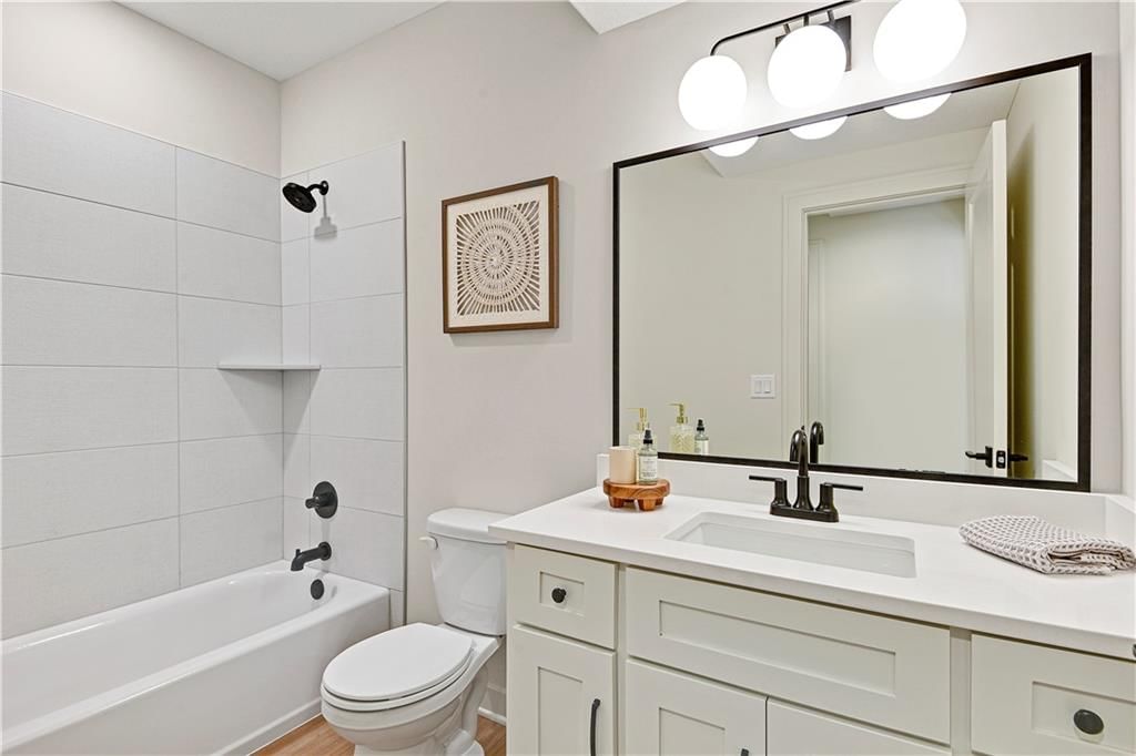 22105 W 94th Terrace — photo 35