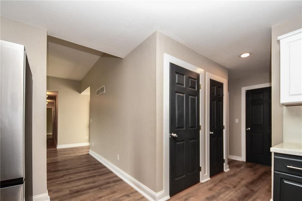 709 N Michigan Circle — photo 12