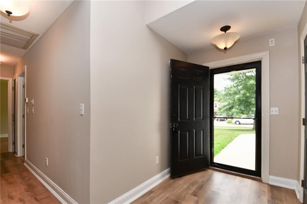 709 N Michigan Circle — photo 15