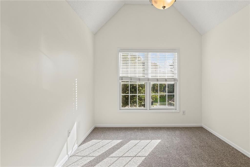16170 S Laurelwood Street — photo 22