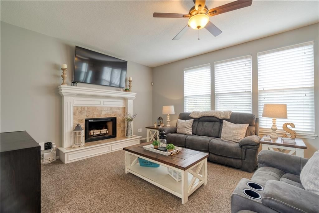 Photo 9 of 58 - 15577 S Arapaho Street