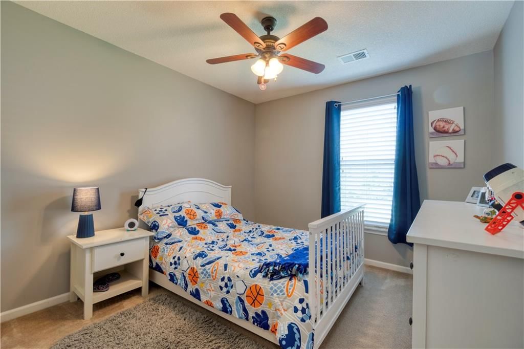 Photo 27 of 58 - 15577 S Arapaho Street