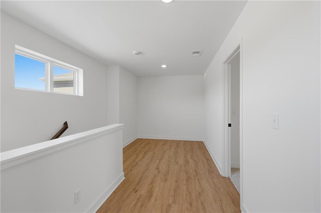 4707 Brentwood Avenue — photo 26