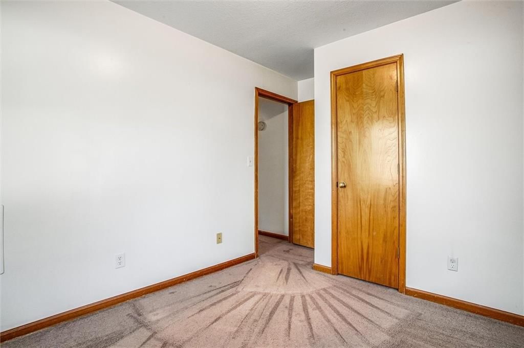 Photo 16 of 26 - 514 1/2 SW 15th Street