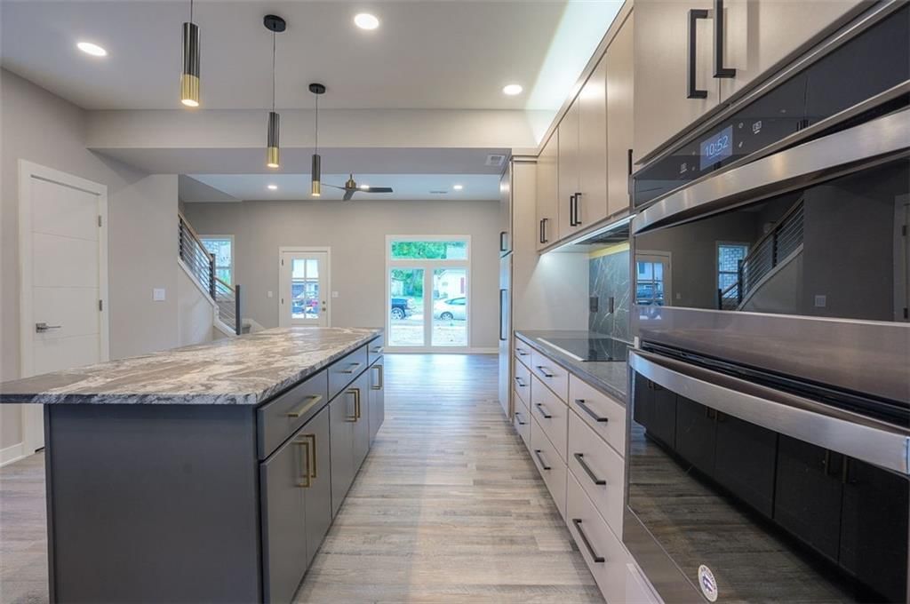 308 E Nichols Street — photo 12
