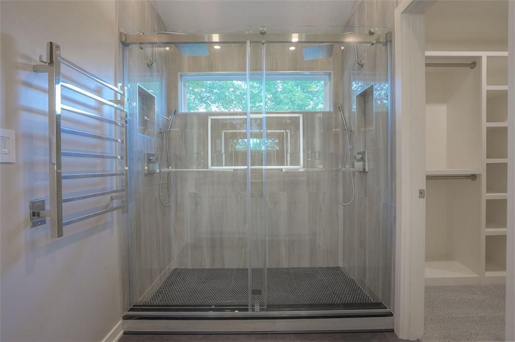 308 E Nichols Street — photo 18