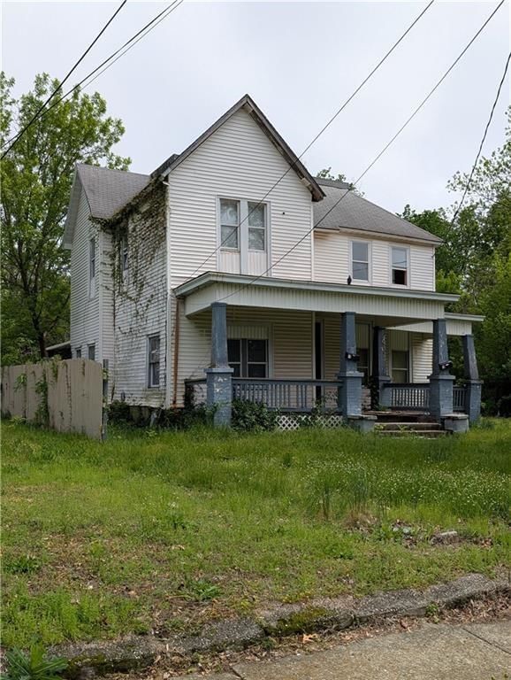 528 N Washington Street — photo 3